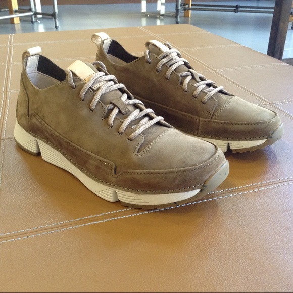 clarks tri spark khaki